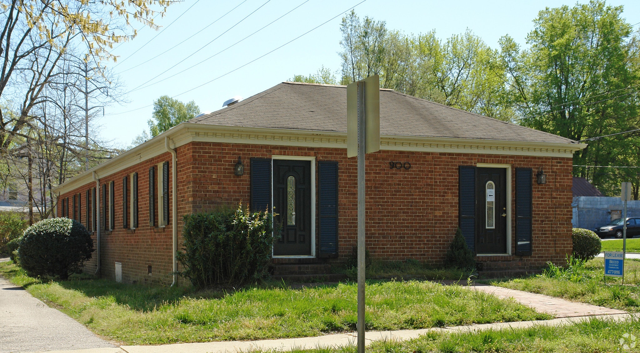 900 Broad St, Durham, NC for lease Building Photo- Image 1 of 4