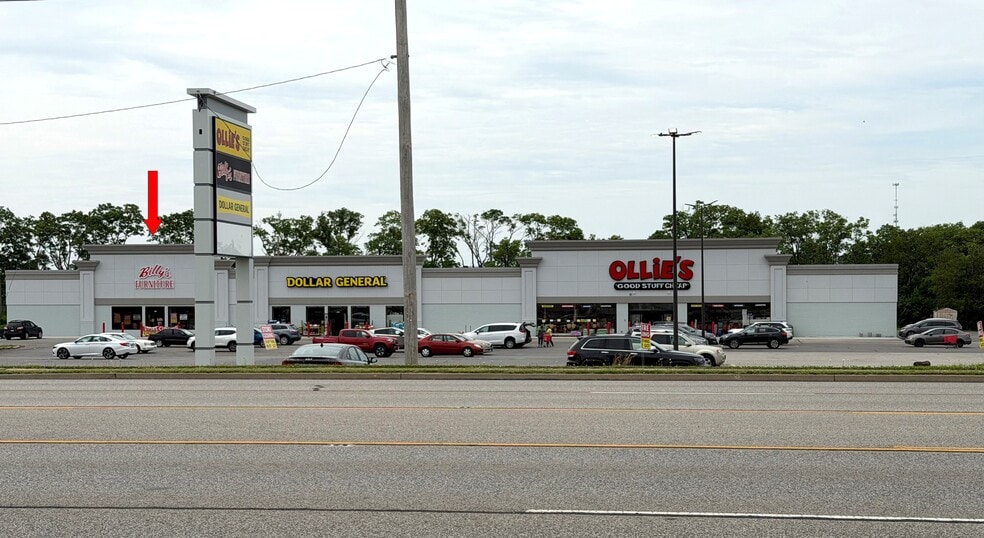1805 W Morton Ave, Jacksonville, IL for lease - Building Photo - Image 1 of 25