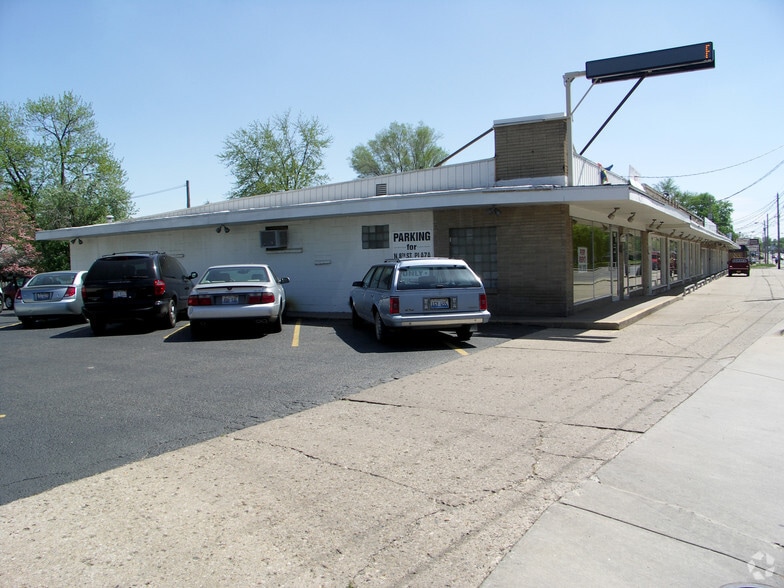 1500-1532 N 8th St, Pekin, IL for lease - Building Photo - Image 2 of 11