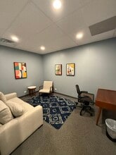 666 Dundee Rd, Northbrook, IL for lease Interior Photo- Image 2 of 7