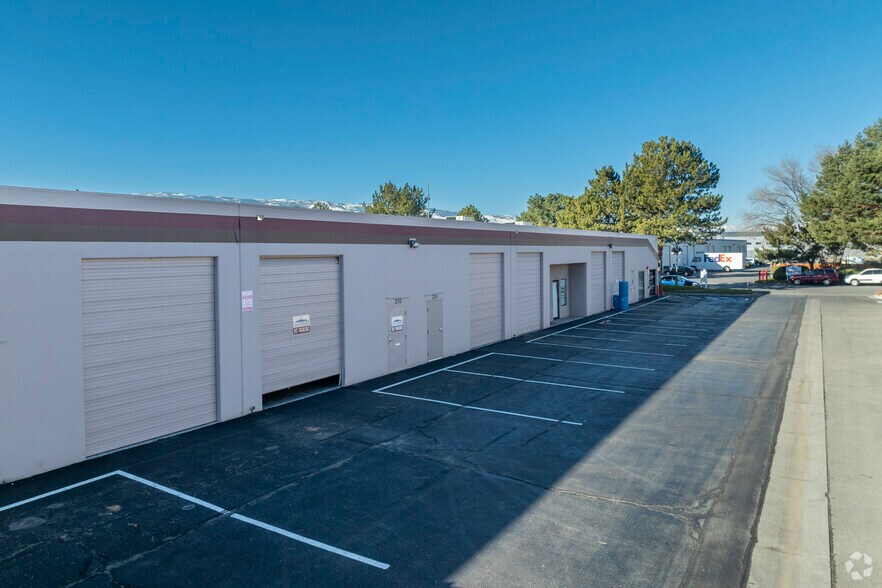 5301 Longley Ln, Reno, NV à louer - Photo du bâtiment - Image 2 de 3