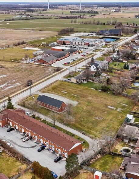 6441 Smithville Rd, Smithville, ON à vendre - Photo du bâtiment - Image 3 de 12