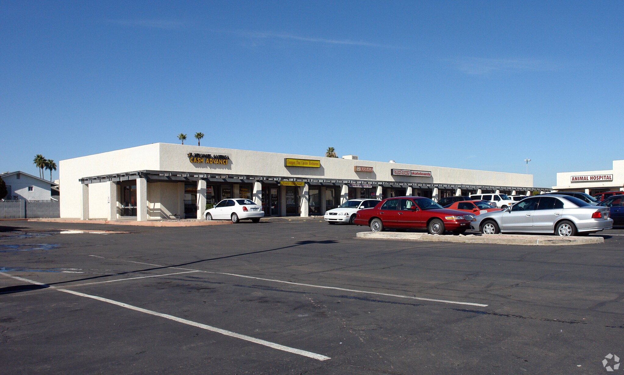 13824-13836 N 51st Ave, Glendale, AZ for lease Primary Photo- Image 1 of 7