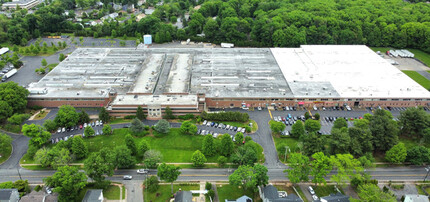 3775 Park Ave, Edison, NJ for lease Building Photo- Image 2 of 9