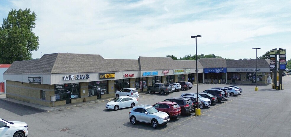 7130 Airport Hwy, Holland, OH à louer - Photo du bâtiment - Image 1 de 3