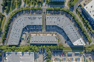 6881 Kingspointe Pky, Orlando, FL - AERIAL  map view - Image1