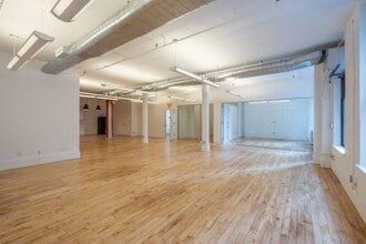 36 W 20th St, New York, NY for lease Interior Photo- Image 2 of 4