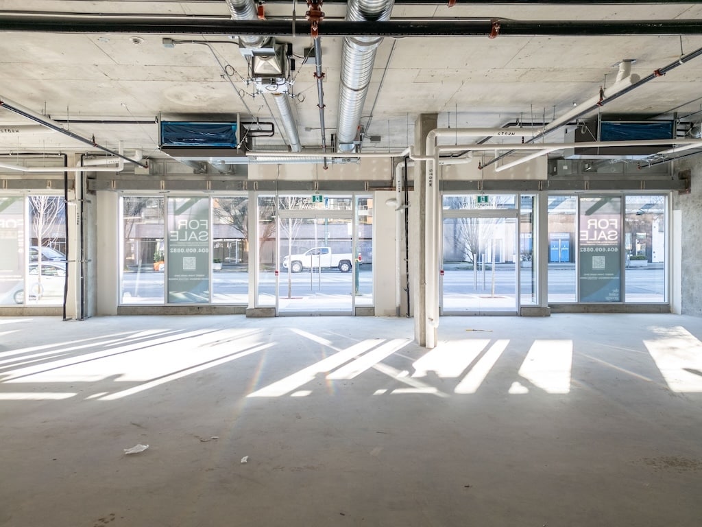 451-471 E Broadway, Vancouver, BC V5T 1W9 - Unité 455 -  - Photo intérieure - Image 1 of 2