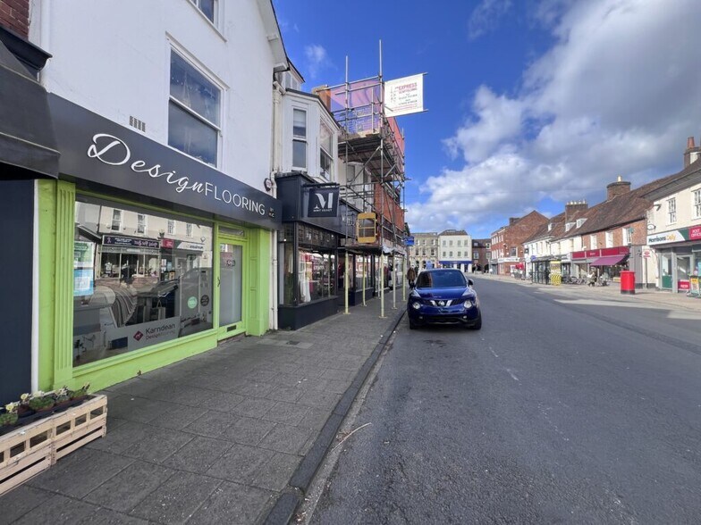 14 High St, Wimborne à louer - Photo du bâtiment - Image 2 de 3