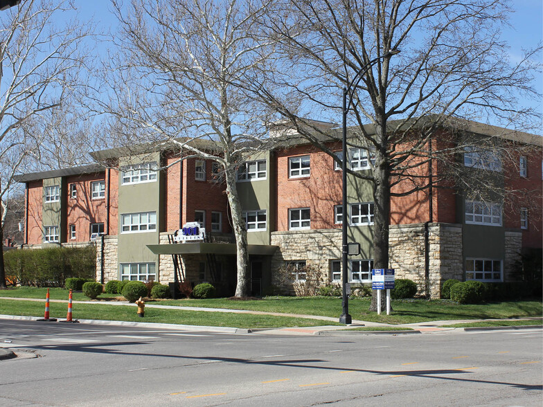 901 Kentucky St, Lawrence, KS for lease - Building Photo - Image 1 of 4