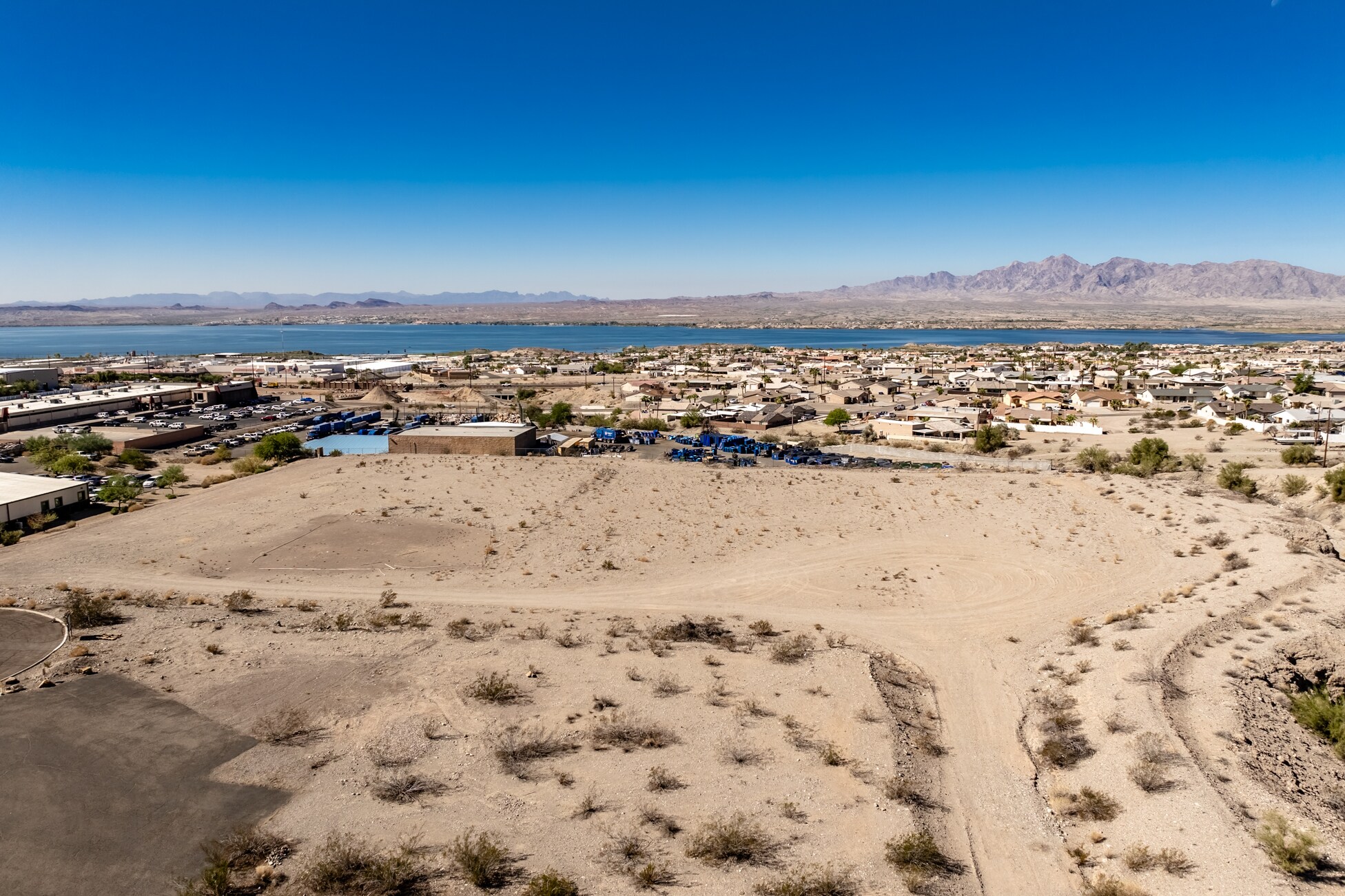 Spawr Cir, Lake Havasu City, AZ à vendre Photo du bâtiment- Image 1 de 7