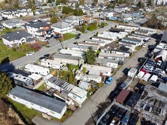 Plus de détails pour 12662 112A Ave, Surrey, BC - Spécialité à vendre
