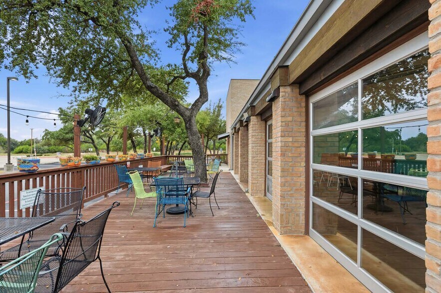 1900 E Whitestone Blvd, Cedar Park, TX à vendre - Photo du bâtiment - Image 3 de 20