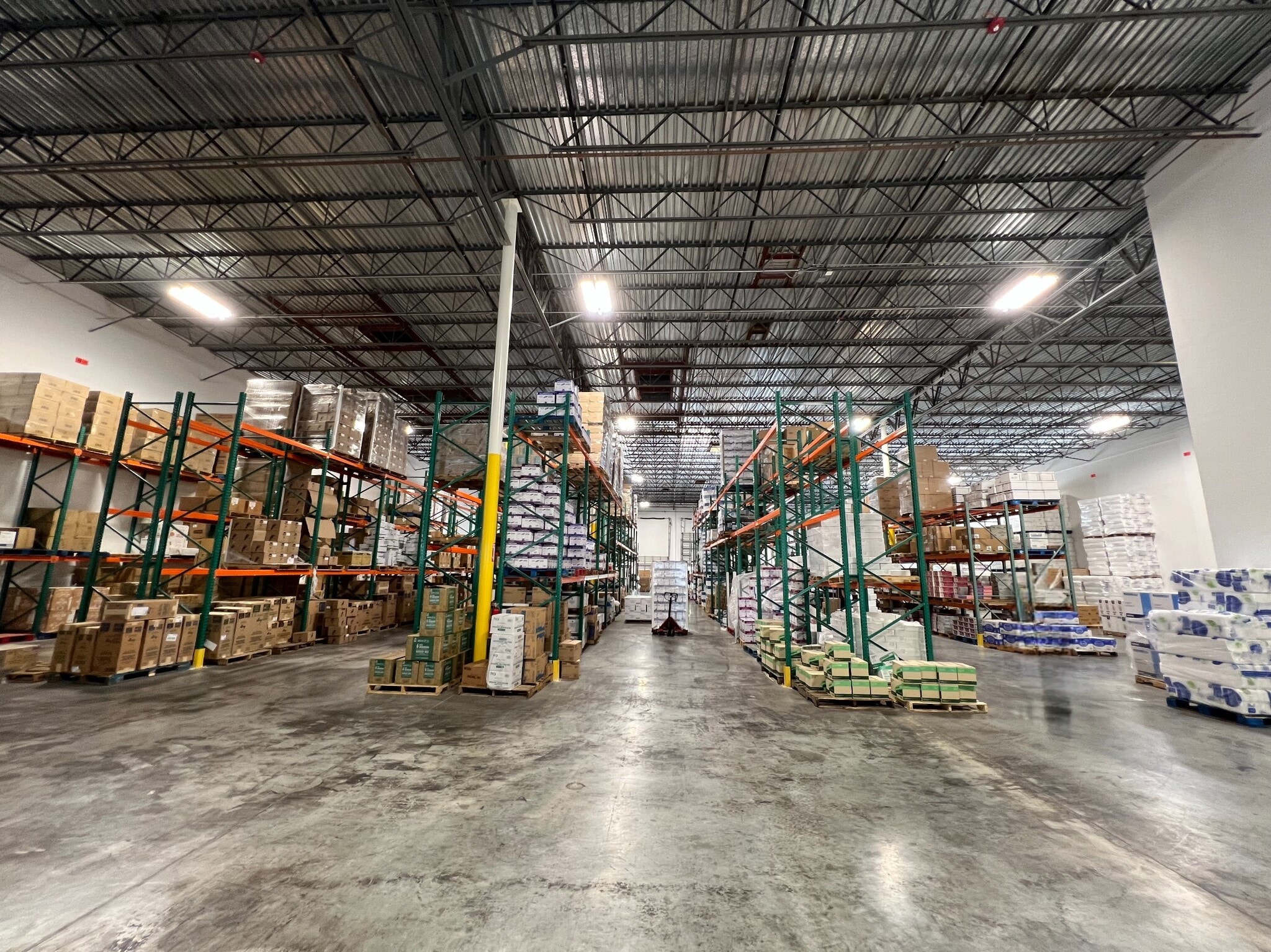 3951-4049 SW 30th Ave, Fort Lauderdale, FL à louer Photo du bâtiment- Image 1 de 6