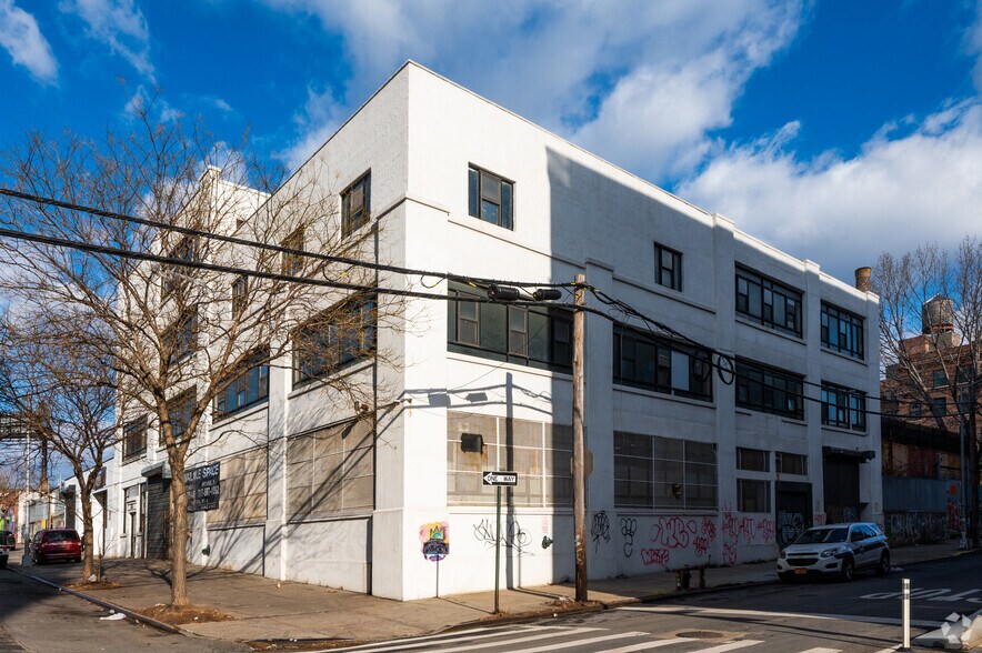 753-755 E 134th St, Bronx, NY à vendre - Photo du bâtiment - Image 3 de 31