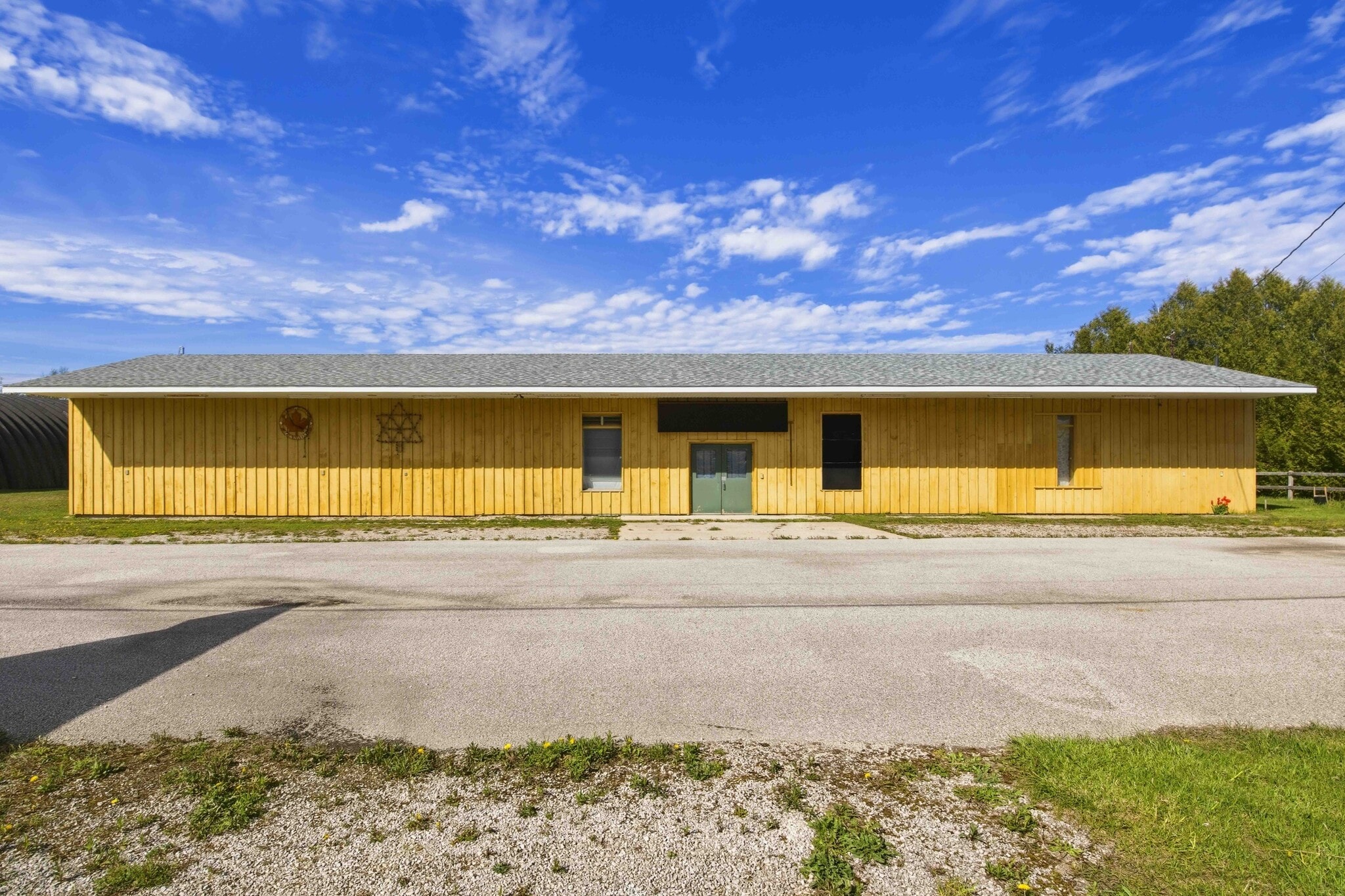 7024 Hwy 6, Tobermory, ON for sale Primary Photo- Image 1 of 28