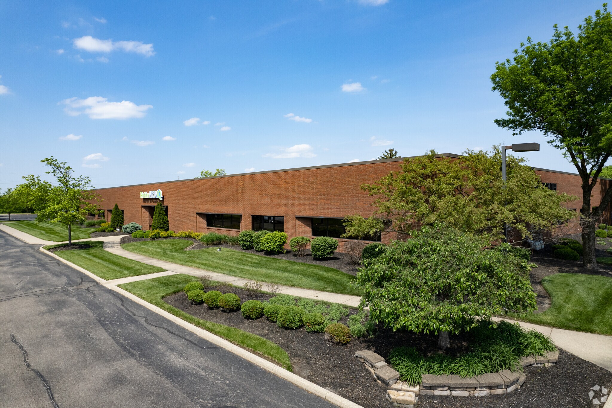 9080 Springboro Pike, Miamisburg, OH for lease Primary Photo- Image 1 of 5