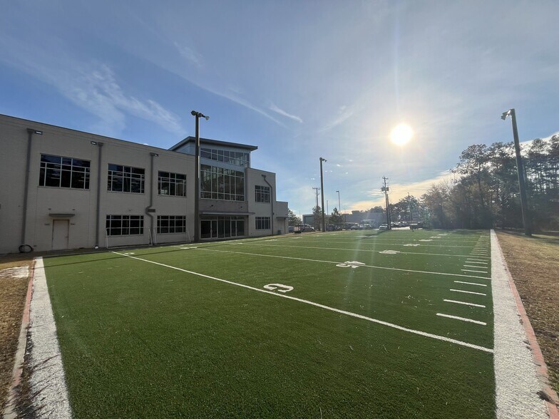 1200 Pinnacle Pkwy, Covington, LA à louer - Photo du bâtiment - Image 3 de 8