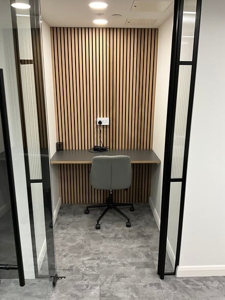 74 Coleman St, London for lease - Interior Photo - Image 3 of 13