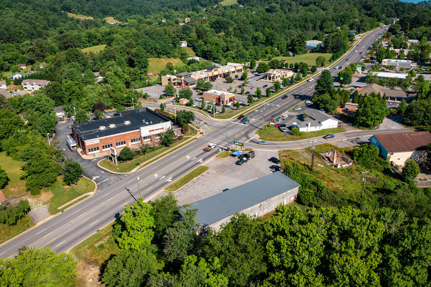 325 New Leicester Hwy, Asheville, NC for lease - Aerial - Image 3 of 7