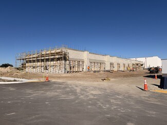 Plus de détails pour 13630 Goldenwood Dr, Fort Myers, FL - Commerce de détail à louer