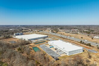 3041 Hendren Rd, Whitsett, NC - Aerial map view