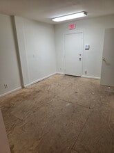 1481 Southford Rd, Southbury, CT à louer Photo intérieure- Image 2 de 3