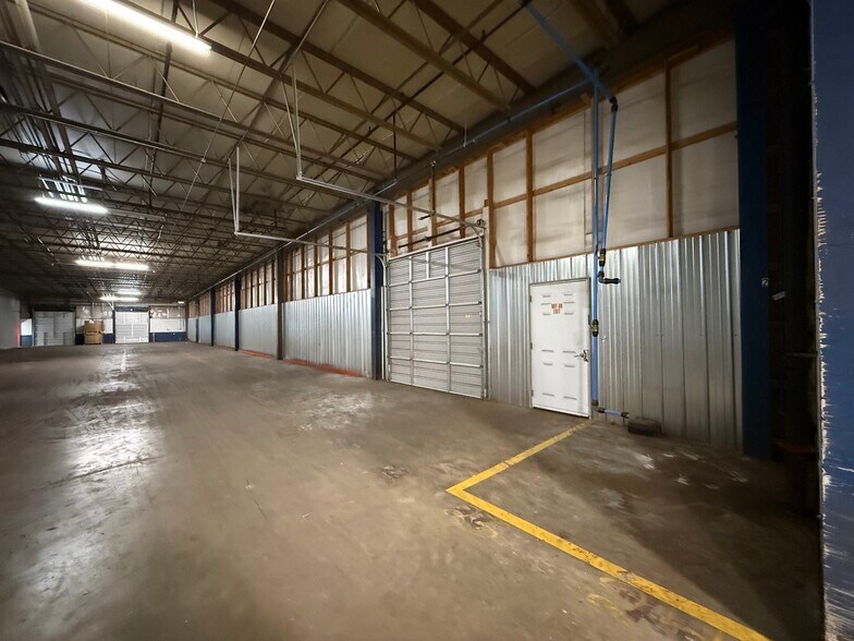 214 Industrial Park Rd, Livingston, TN à louer - Photo du bâtiment - Image 2 de 18