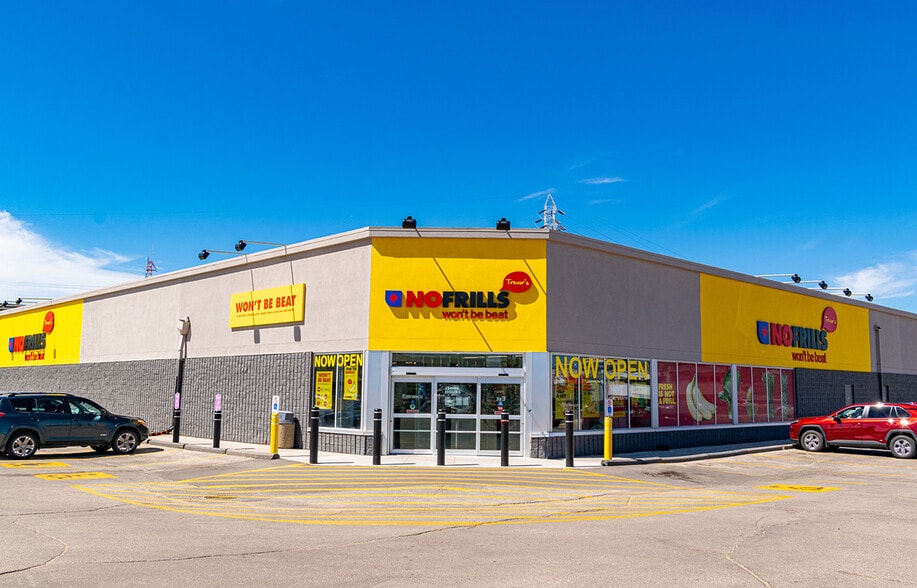 677 Stafford St, Winnipeg, MB for sale - Building Photo - Image 1 of 1