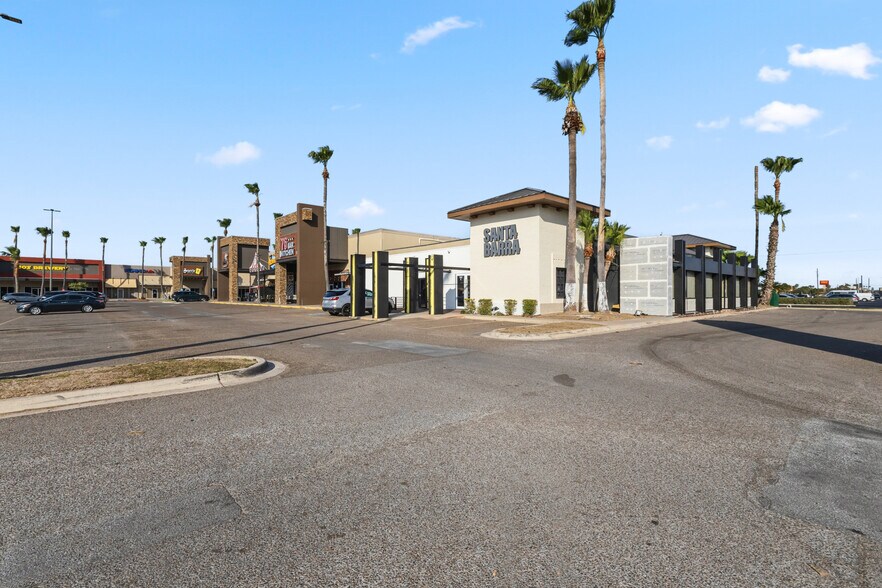 400 W Nolana Ave, McAllen, TX à louer - Photo du bâtiment - Image 3 de 8