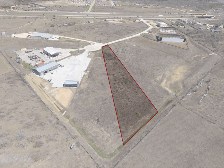 8409 Maha Ct, Mustang Ridge, TX for sale - Building Photo - Image 1 of 5