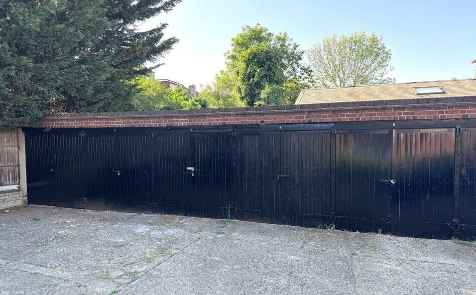 14 Abingdon Rd, Londres à vendre - Photo du bâtiment - Image 2 de 3