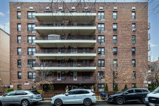 Plus de détails pour 13710 Franklin Ave, Flushing, NY - Bureau/Médical à louer
