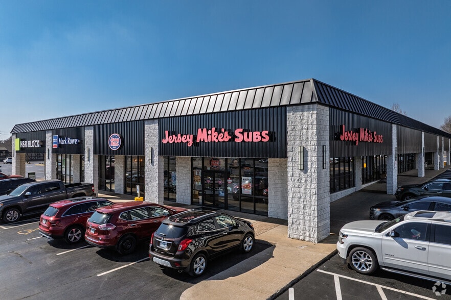 1903-1927 S Glenstone Ave, Springfield, MO for lease - Building Photo - Image 3 of 4