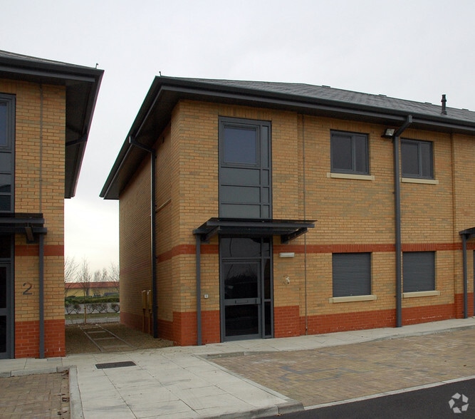 Audax Rd, York for lease - Building Photo - Image 2 of 5