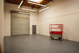 9932 Prospect Ave, Santee, CA à louer Photo intérieure- Image 2 de 12