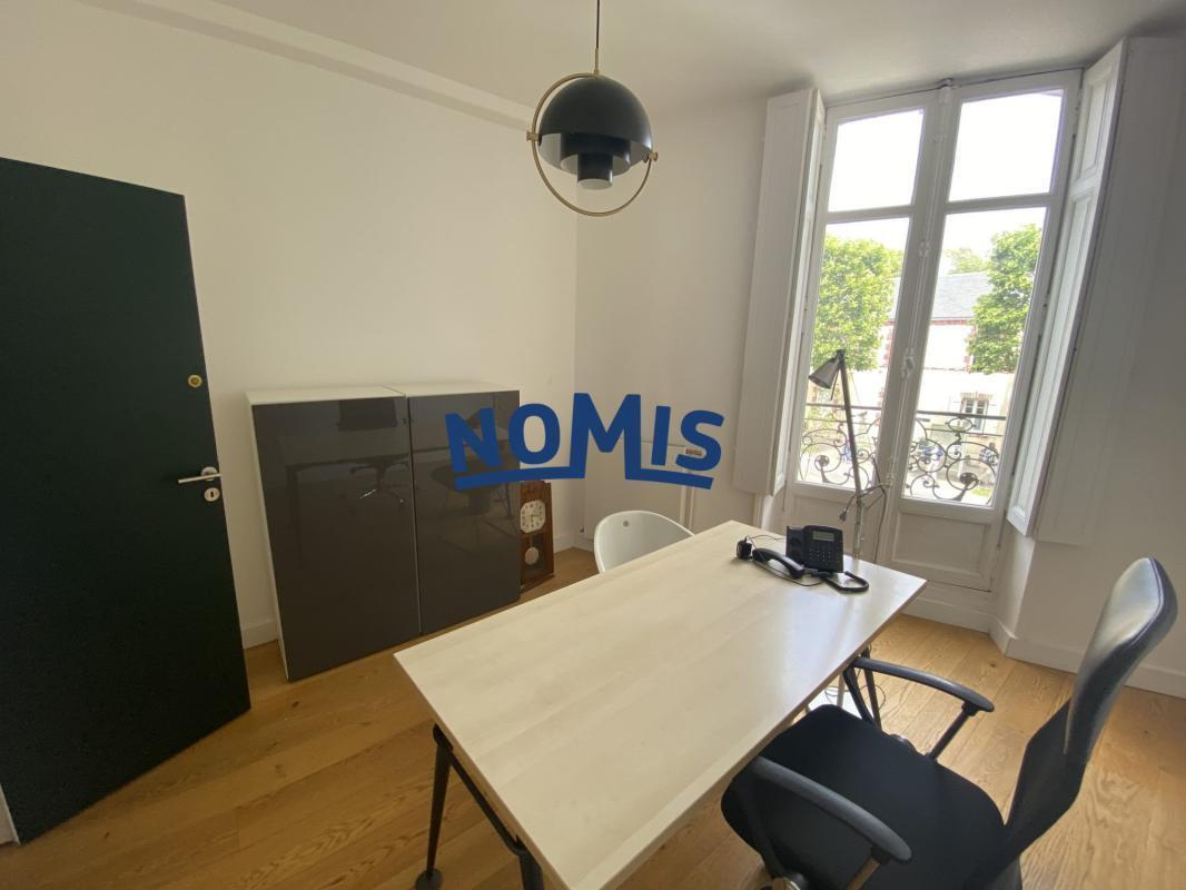 Bureau dans Nantes à vendre Photo du bâtiment- Image 1 de 8