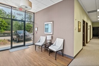 2580 County Road 220, Middleburg, FL for lease Interior Photo- Image 1 of 8