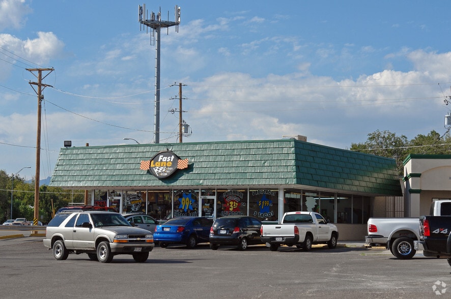 7595 North Loop Dr, El Paso, TX for lease - Primary Photo - Image 2 of 6