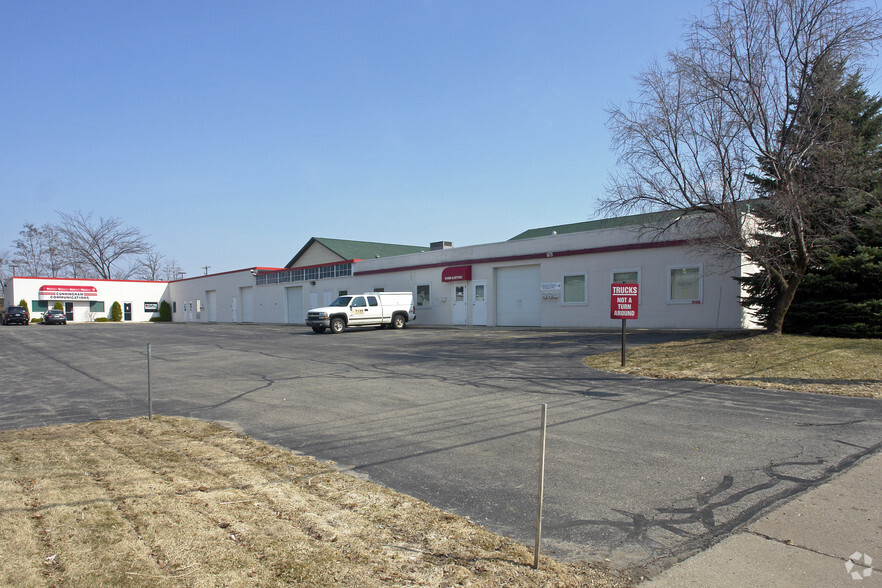 1675 Michigan St NE, Grand Rapids, MI for sale - Building Photo - Image 1 of 1