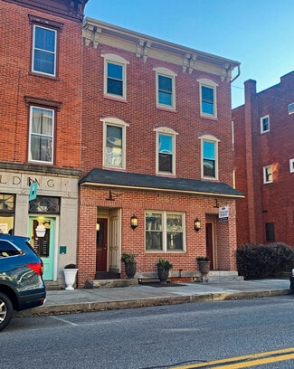 Plus de détails pour 47-49 W Main St, Mechanicsburg, PA - Bureau à louer