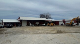 More details for 901 E Highland Ave, Nevada, MO - Industrial for Sale