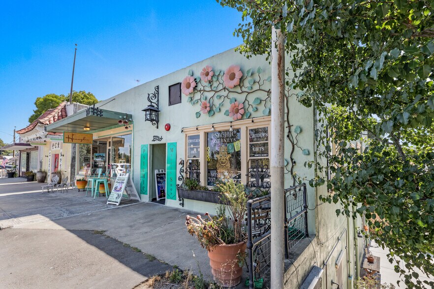 14138 Market St, Walnut Grove, CA à vendre - Photo du bâtiment - Image 2 de 22