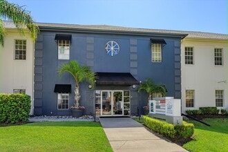 11 N Summerlin Ave, Orlando, FL à louer Photo du bâtiment- Image 2 de 29