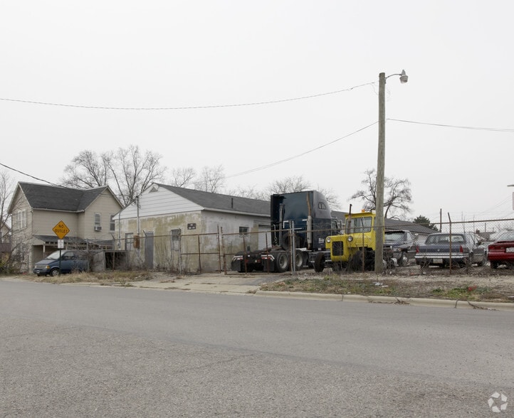 805 Rose Ave, Columbus, OH for sale - Building Photo - Image 2 of 2