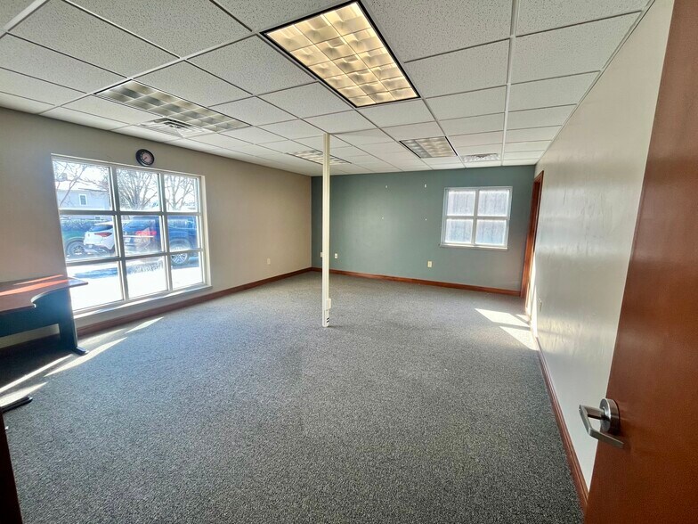 536 N Richmond St, Appleton, WI à louer - Photo intérieure - Image 2 de 4