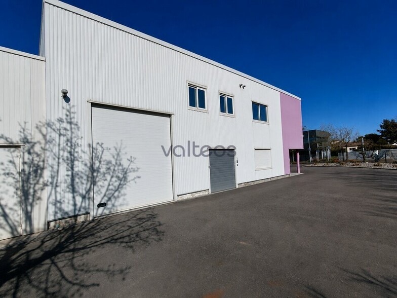 Flex in Blagnac for sale - Building Photo - Image 2 of 5