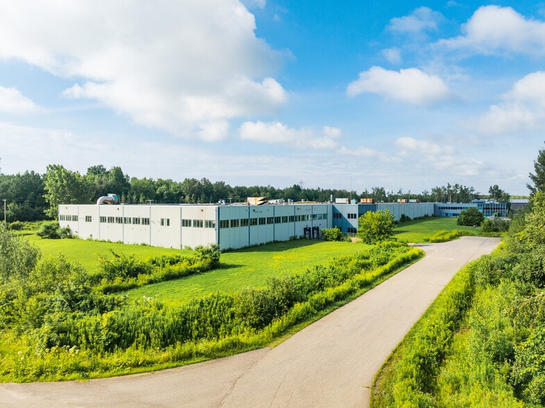 500 Rue Léger, Riviere-beaudette, QC à vendre - Photo du bâtiment - Image 2 de 14