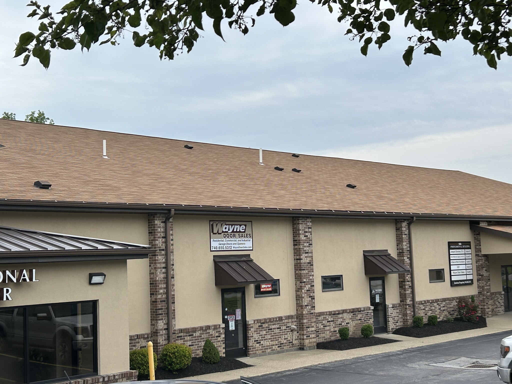 103 Plaza Dr, Saint Clairsville, OH for lease Primary Photo- Image 1 of 2