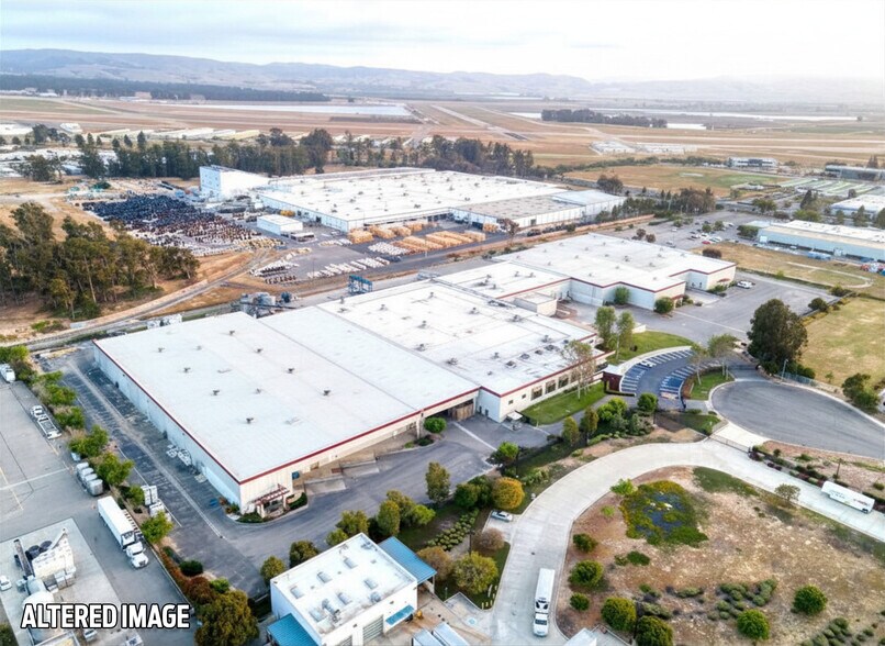 2717 Aviation Way, Santa Maria, CA à louer - Photo intérieure - Image 3 de 18